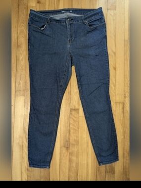 Classic Blue Women's Jeans